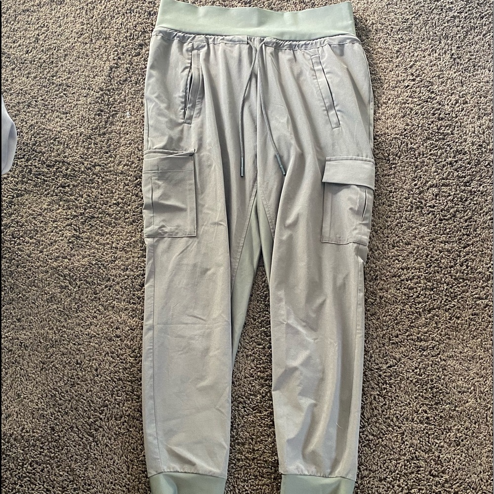 Atheleta dark gray joggers